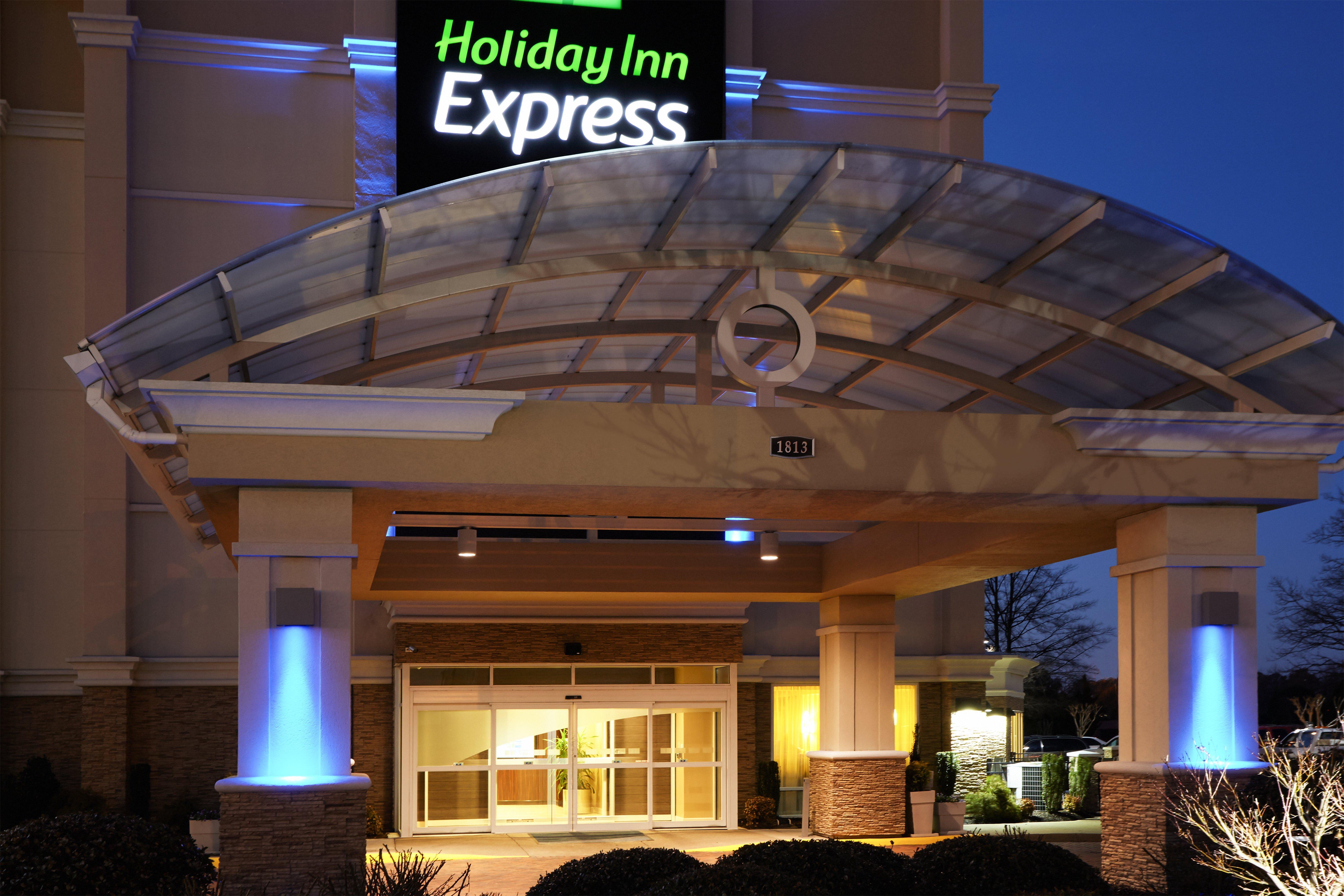 Holiday Inn Express Hotels- Hampton, An Ihg Hotel Eksteriør billede