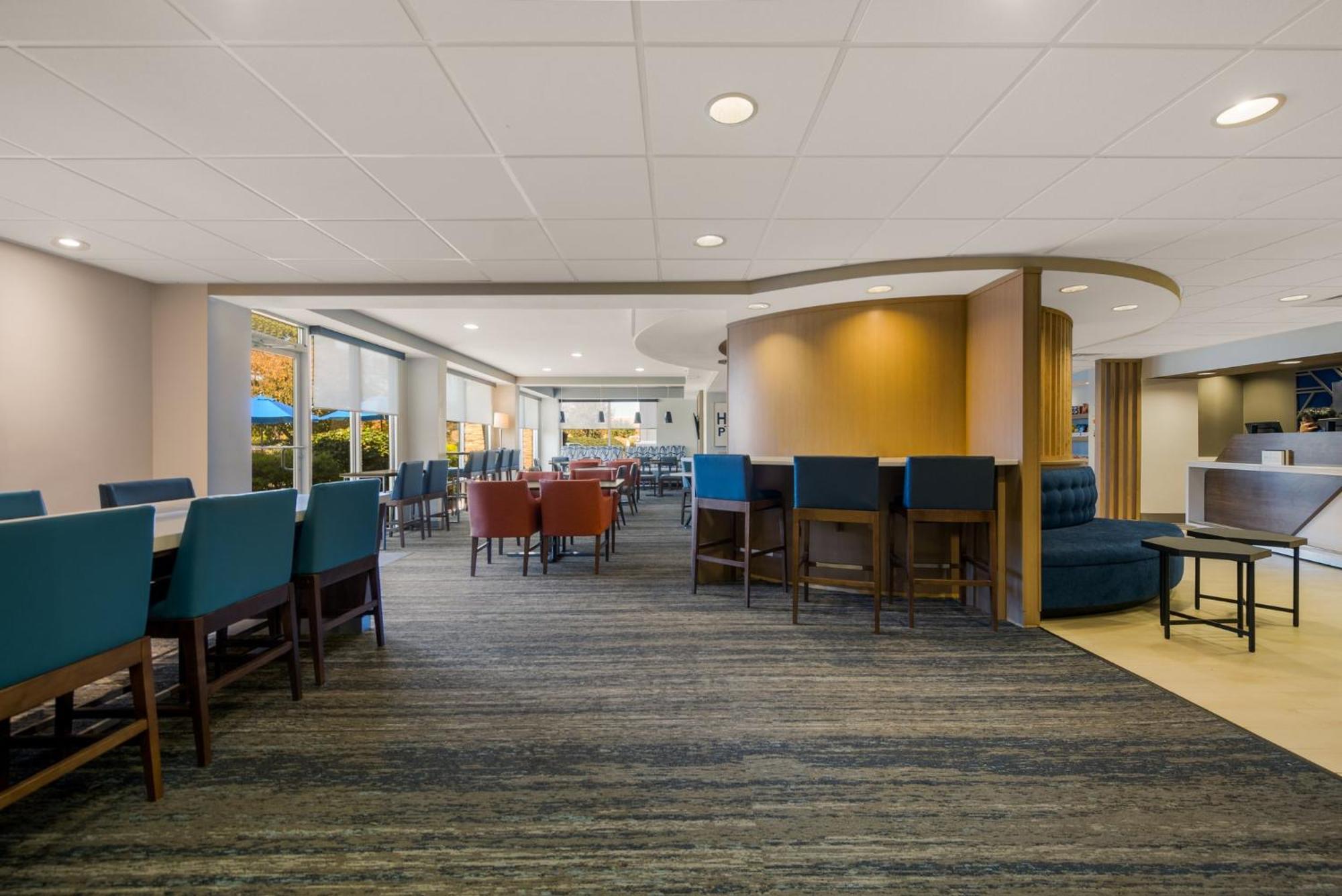 Holiday Inn Express Hotels- Hampton By Ihg Eksteriør billede