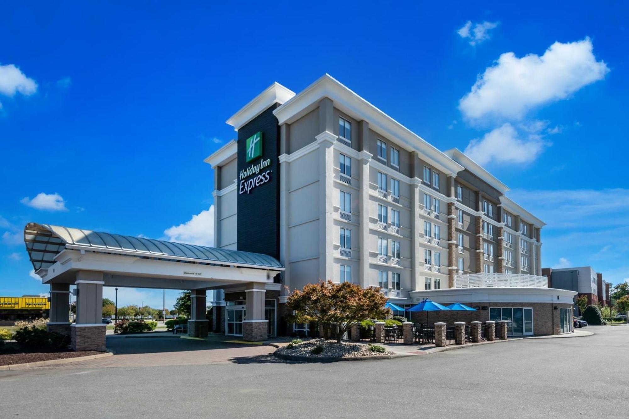 Holiday Inn Express Hotels- Hampton By Ihg Eksteriør billede