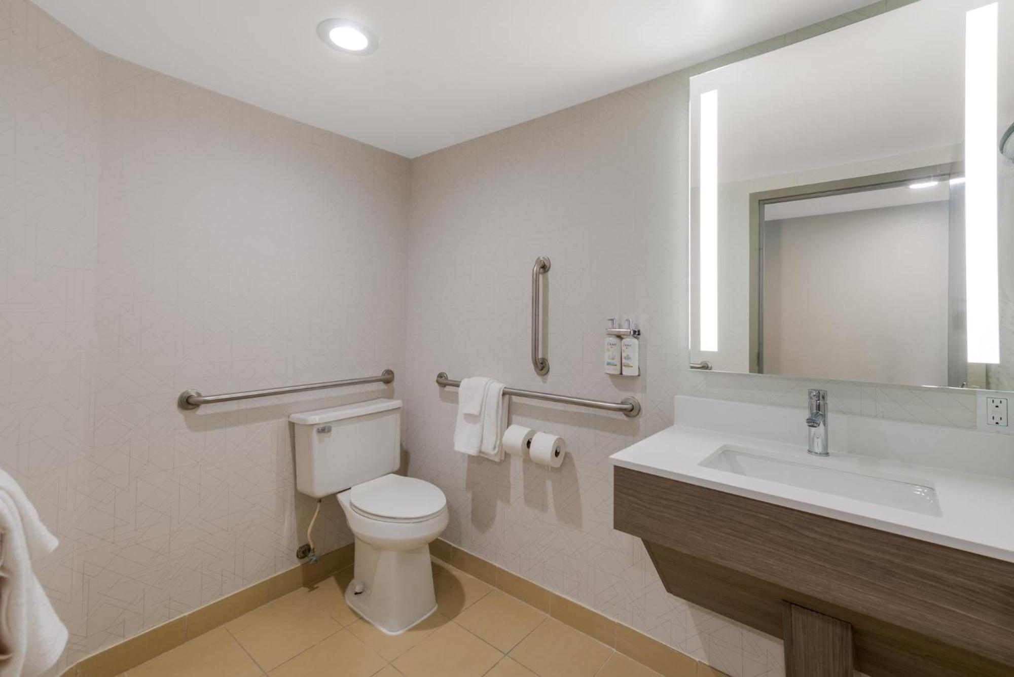 Holiday Inn Express Hotels- Hampton By Ihg Eksteriør billede