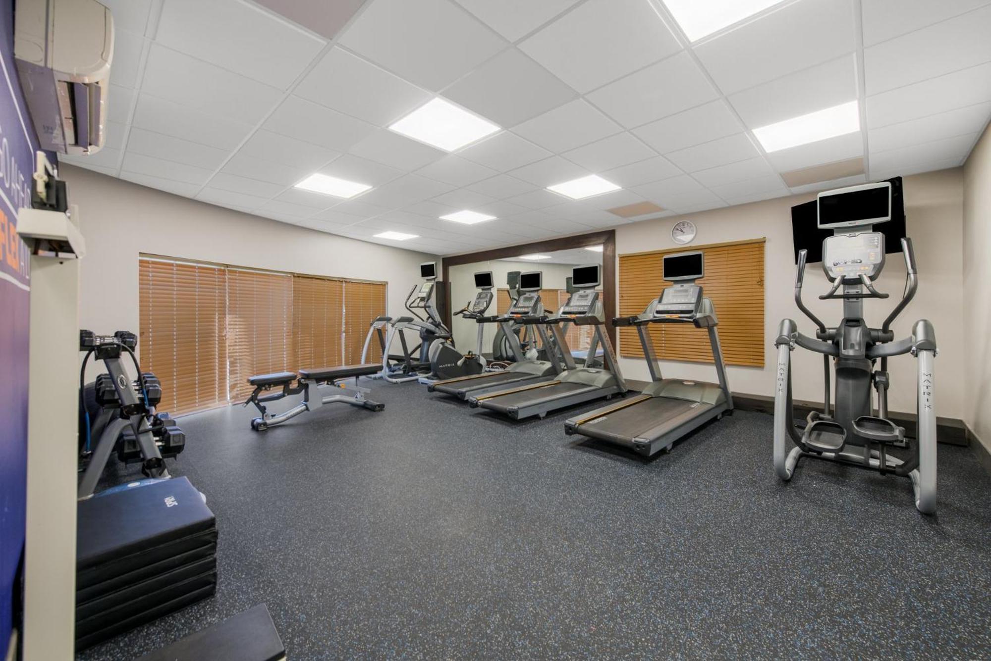 Holiday Inn Express Hotels- Hampton By Ihg Eksteriør billede