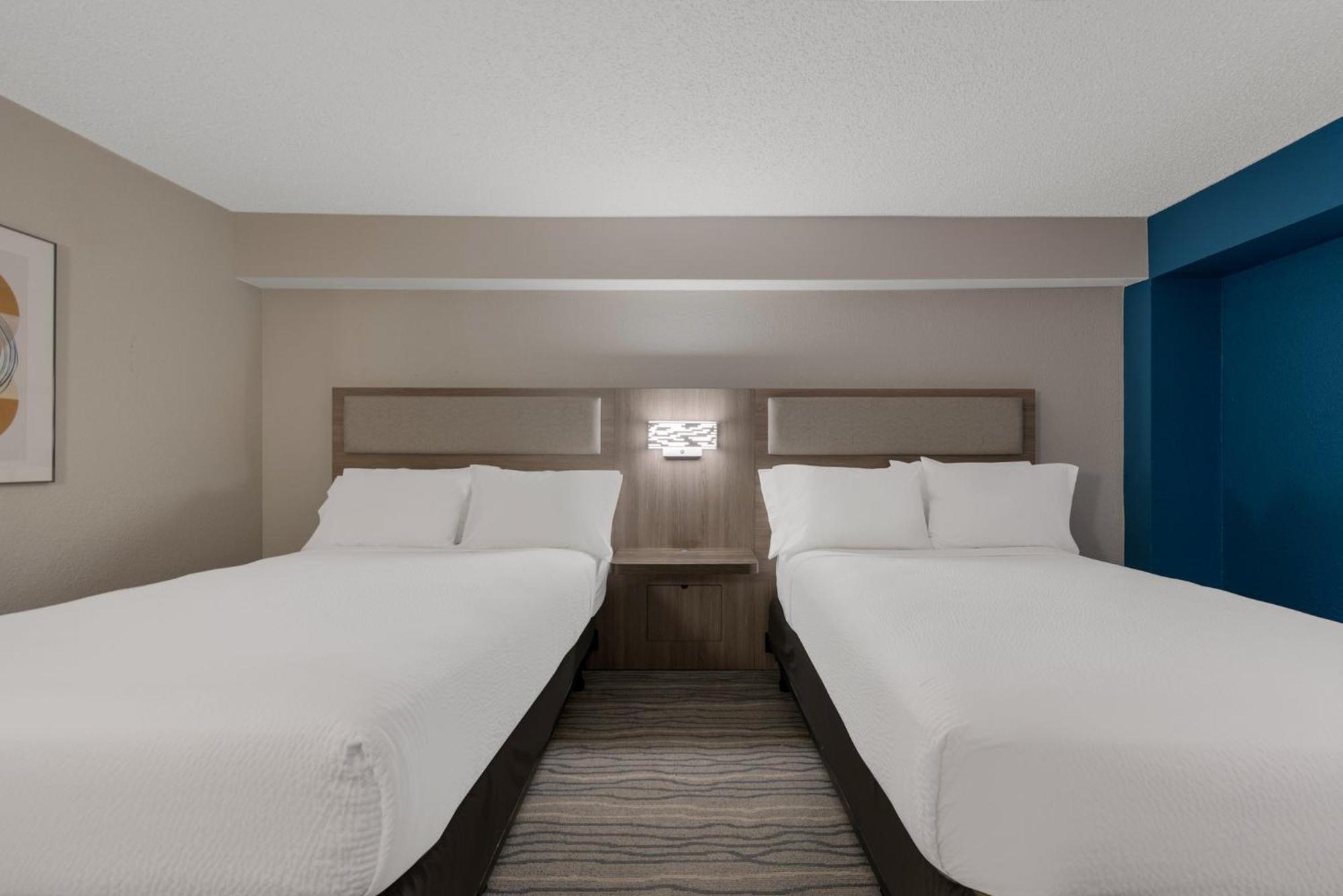 Holiday Inn Express Hotels- Hampton By Ihg Eksteriør billede